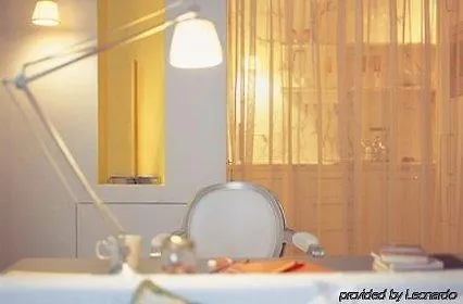 J Plus Hotel By Yoo Hong Kong