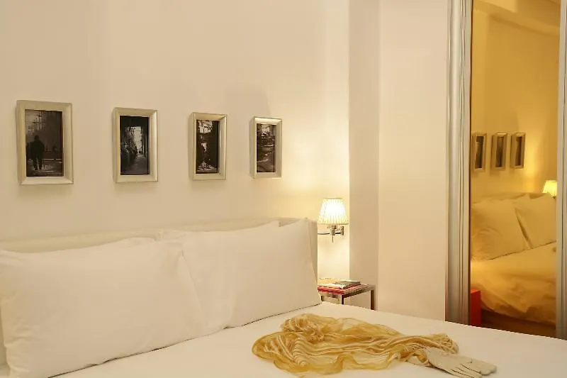 J Plus Hotel By Yoo Hong Kong