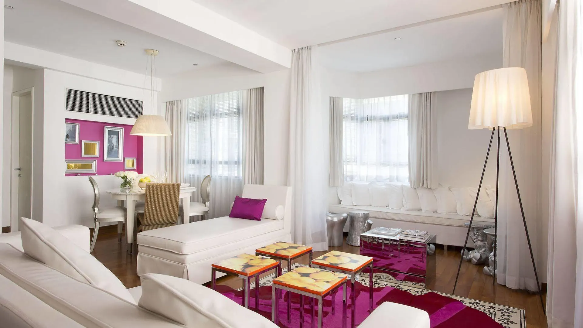 J Plus Hotel By Yoo Hong Kong